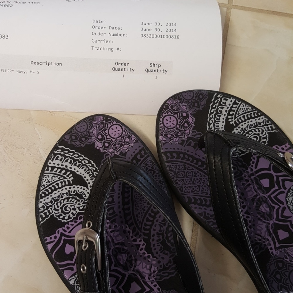 CLARKS SLIPPER - Picture 2 of 8